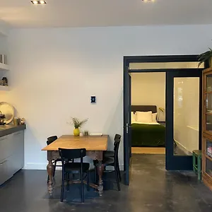 2* Bed & Breakfast Amstel Boutique