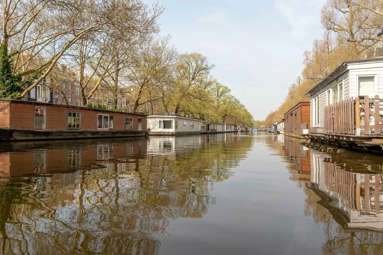 Amsterdam-Houseboat-Amstel Bed and Breakfast 0*, Amsterdam Holland